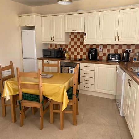 Glengesh Court. Ardara Town Centre. Apartment Екстериор снимка
