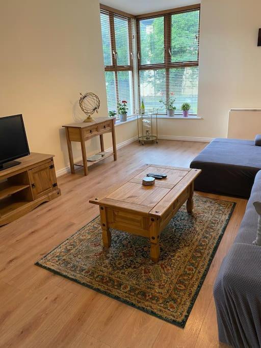 Glengesh Court. Ardara Town Centre. Apartment Екстериор снимка